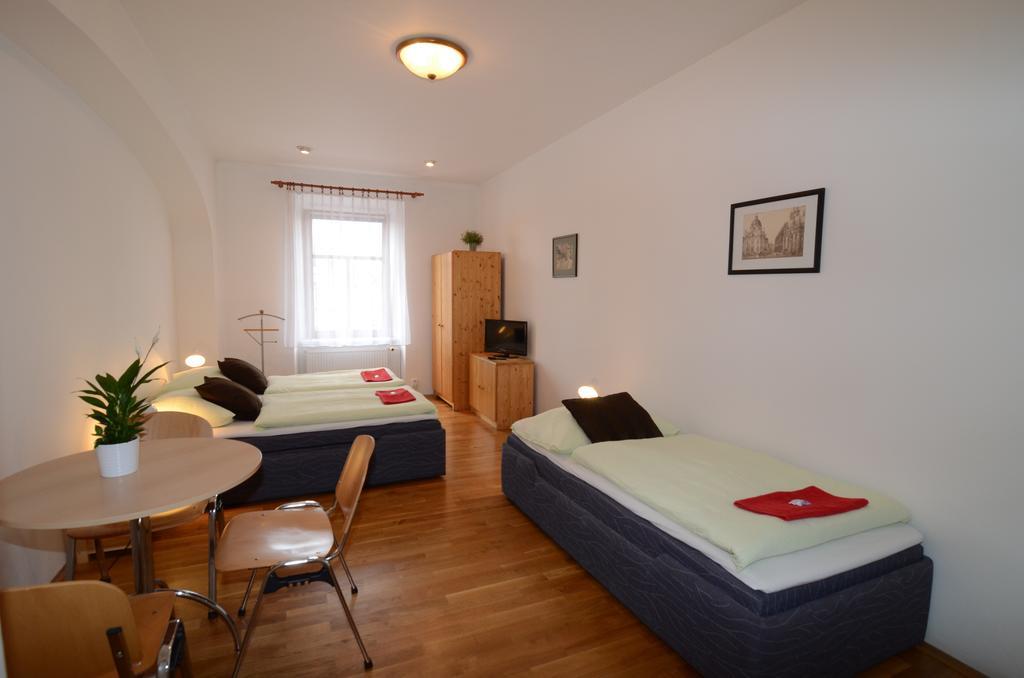 Apartments Karlin Praha Ruang foto