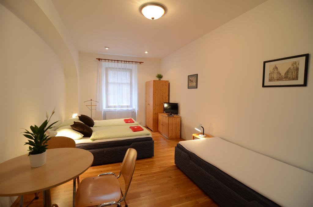 Apartments Karlin Praha Ruang foto